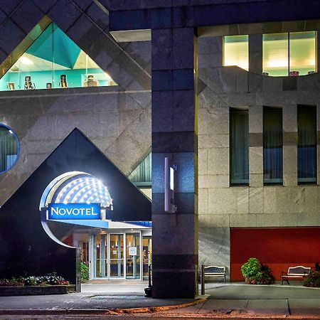 Novotel Toronto North York Екстериор снимка