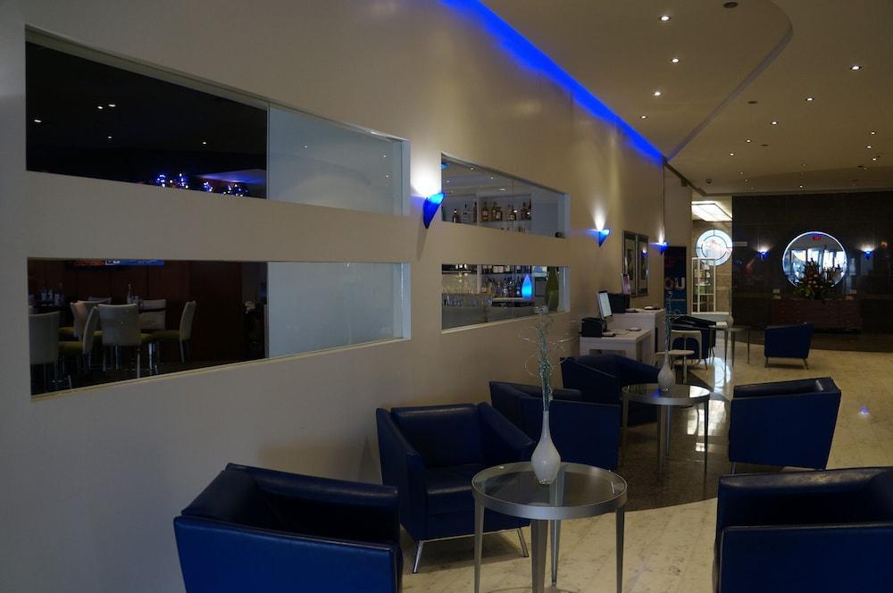 Novotel Toronto North York Екстериор снимка