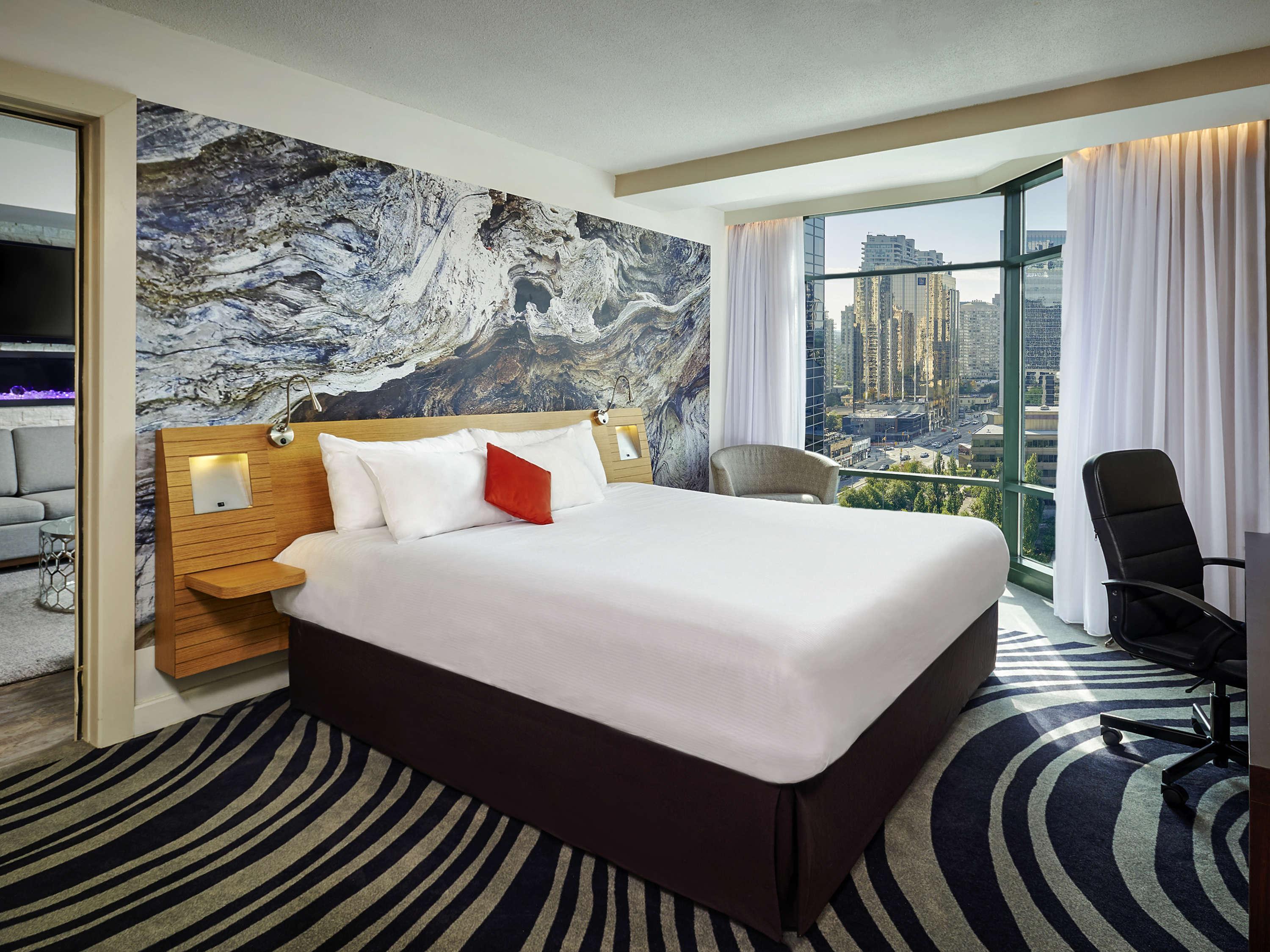 Novotel Toronto North York Екстериор снимка