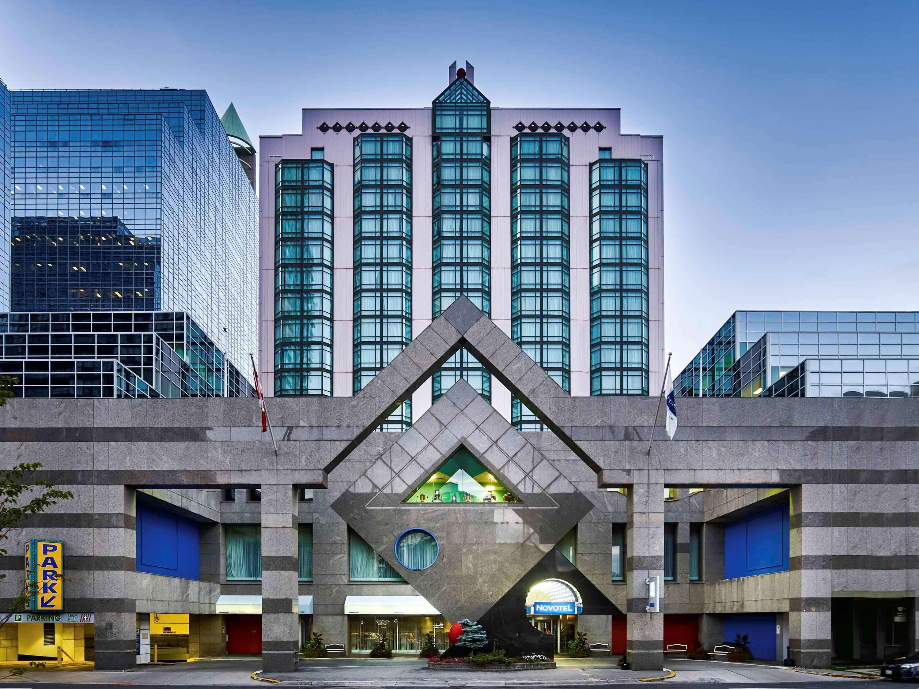 Novotel Toronto North York Екстериор снимка