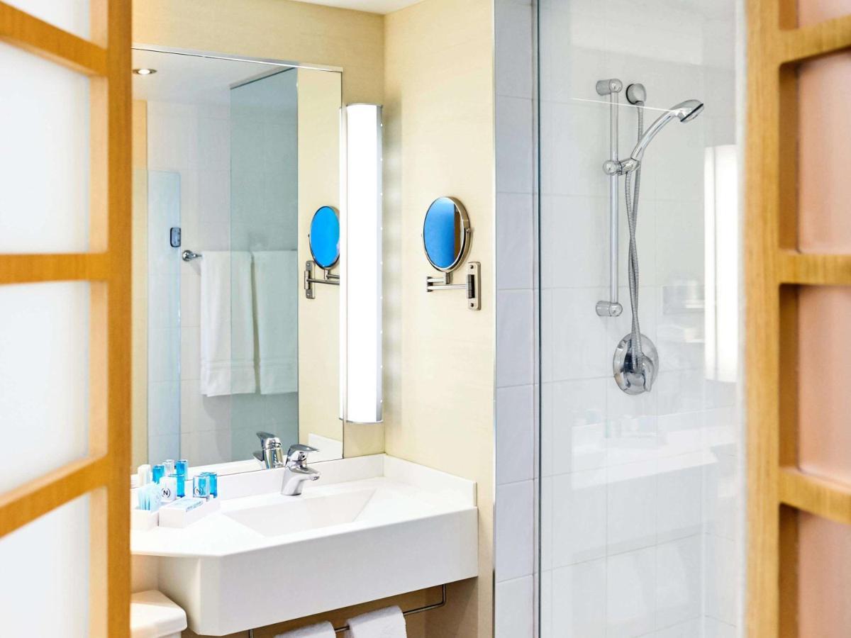 Novotel Toronto North York Екстериор снимка