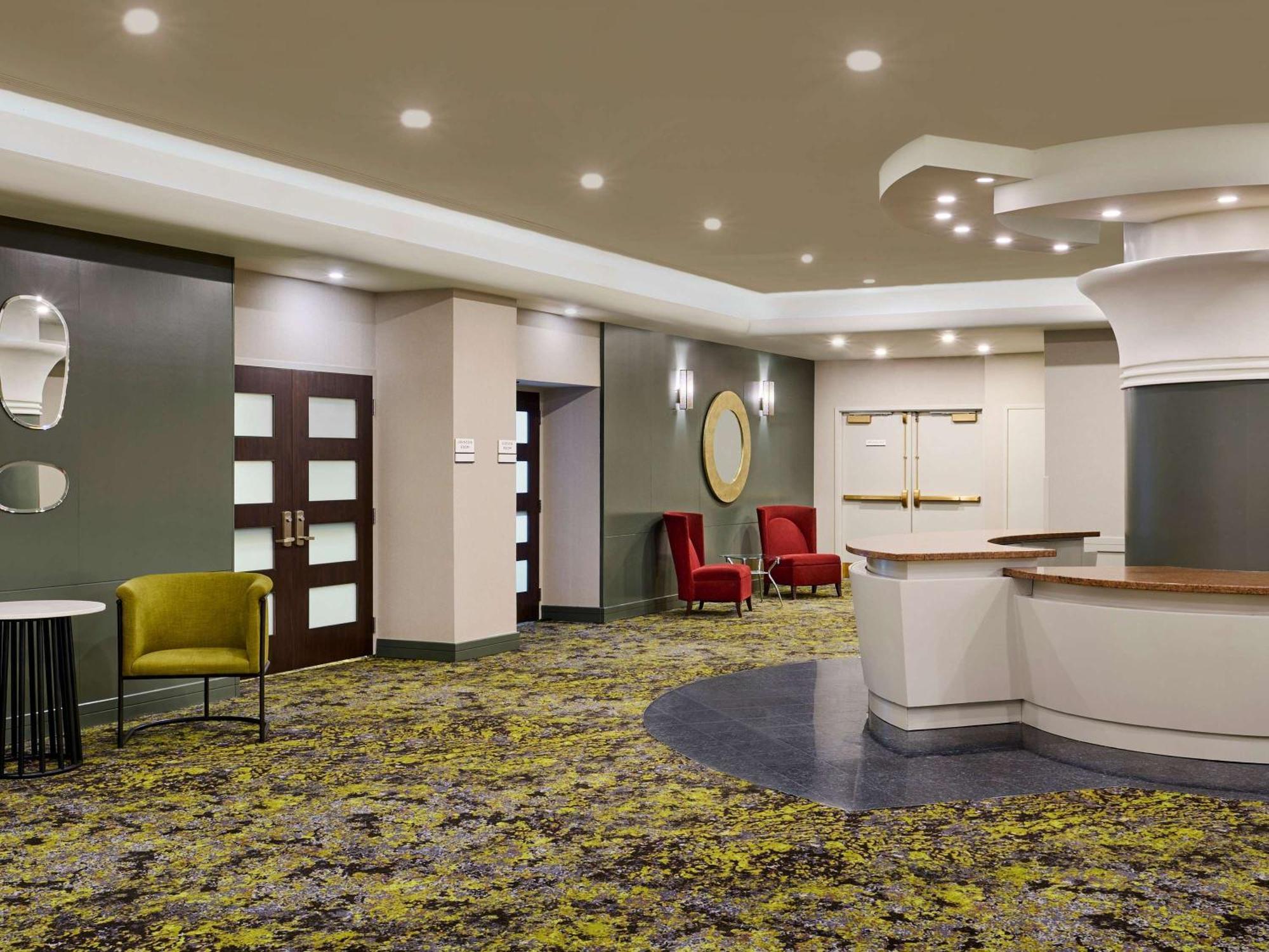 Novotel Toronto North York Екстериор снимка
