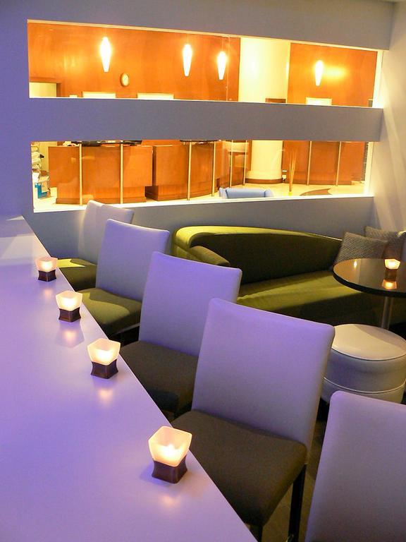 Novotel Toronto North York Екстериор снимка