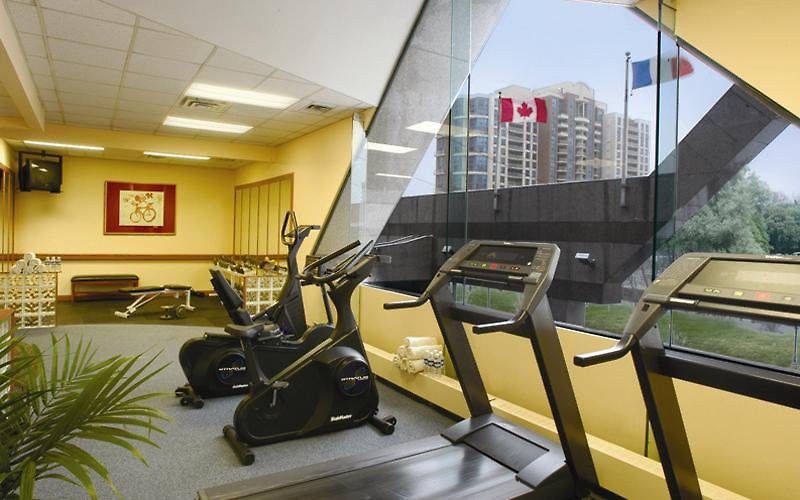 Novotel Toronto North York Екстериор снимка