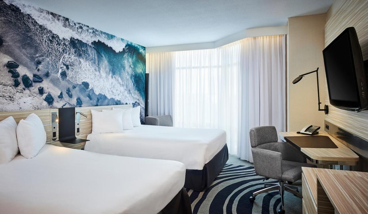 Novotel Toronto North York Екстериор снимка